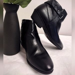 Madden Girl Women's Ankle Boost